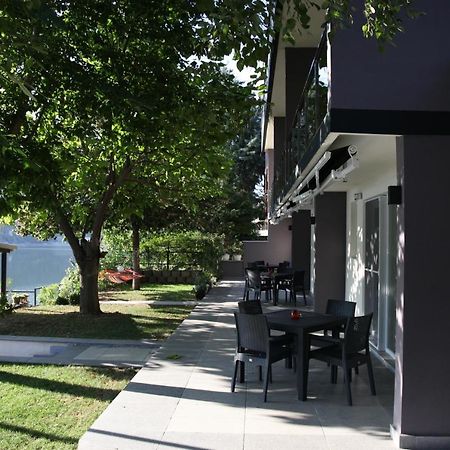 Villa Tikvesh Lake คาวาตราซิ ภายนอก รูปภาพ