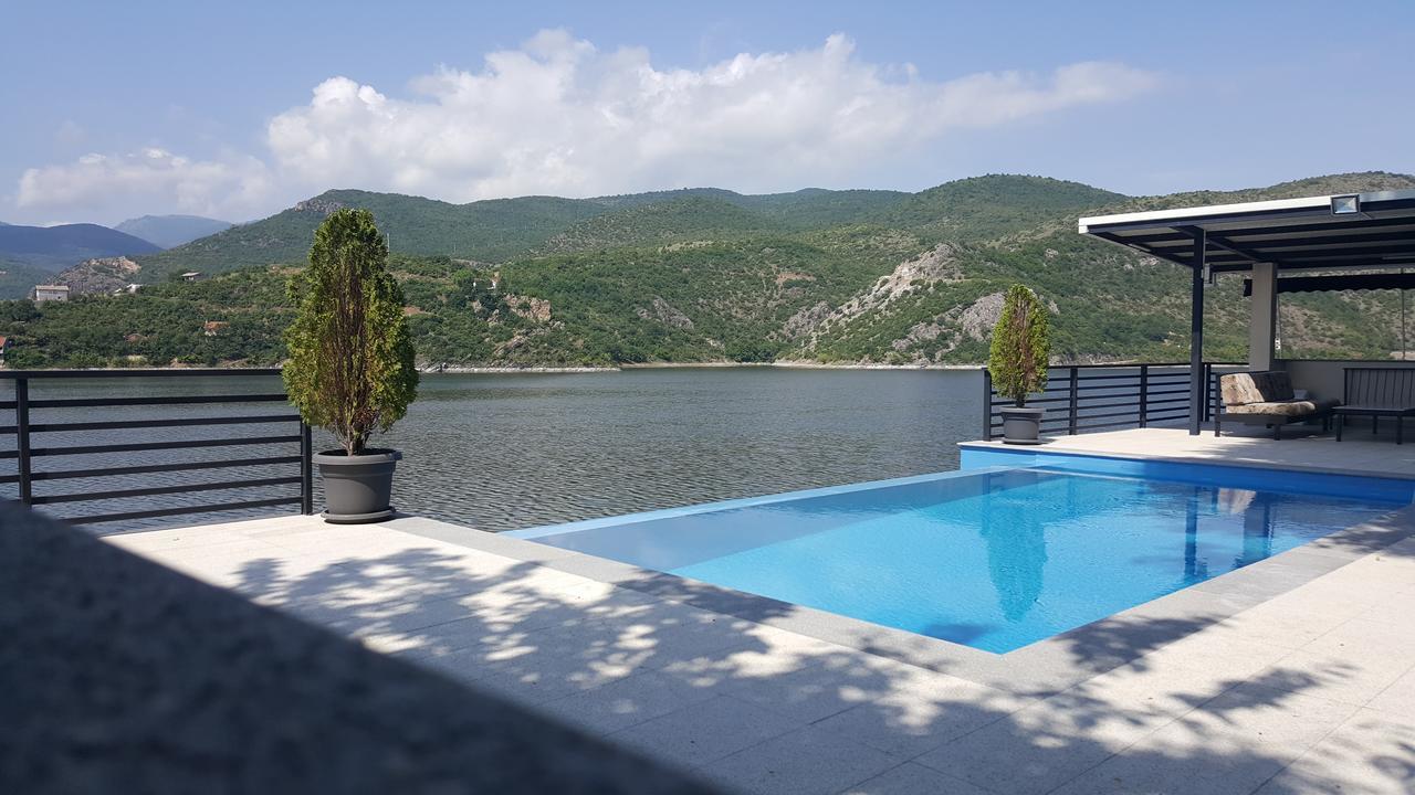 Villa Tikvesh Lake คาวาตราซิ ภายนอก รูปภาพ